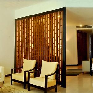 Club Suite Sea View – on Food Beverages